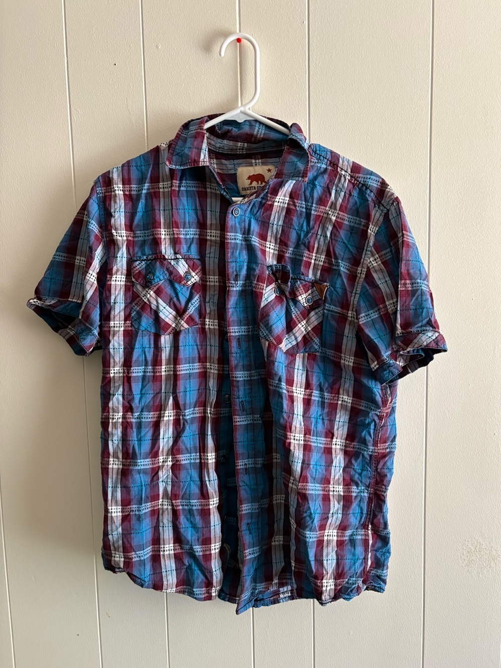 Dakota Grizzly Men's Short-Sleeve Blue & Red Plaid Button-Up Shirt